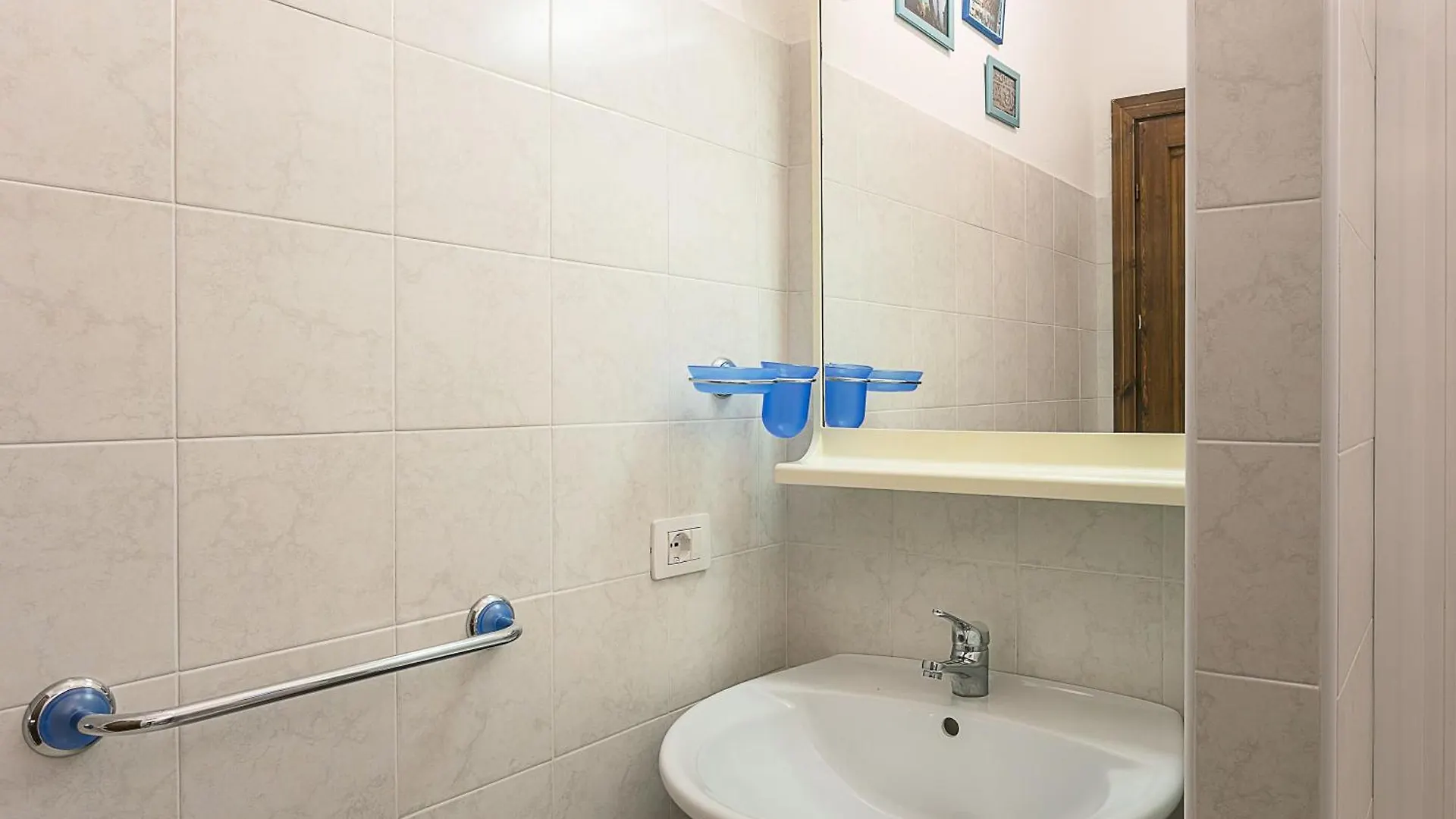 דירות פאלאו Splendido Bilocale Con Vista Mare 9 איטליה